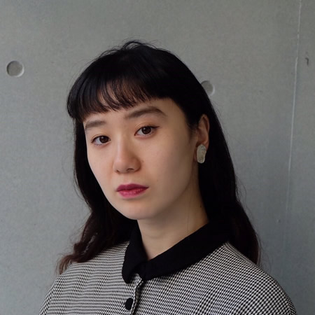栗 朱音 先生